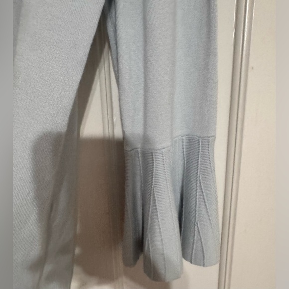41 Hawthorn Tamzen Bell Sleeve Pullover Sweater Light Blue - Picture 4 of 5